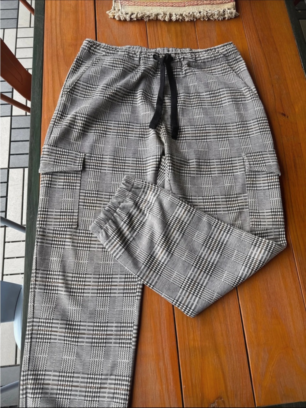 Womens Plaid Cargo Jogger Pants - Casual Tailored Fit size medium